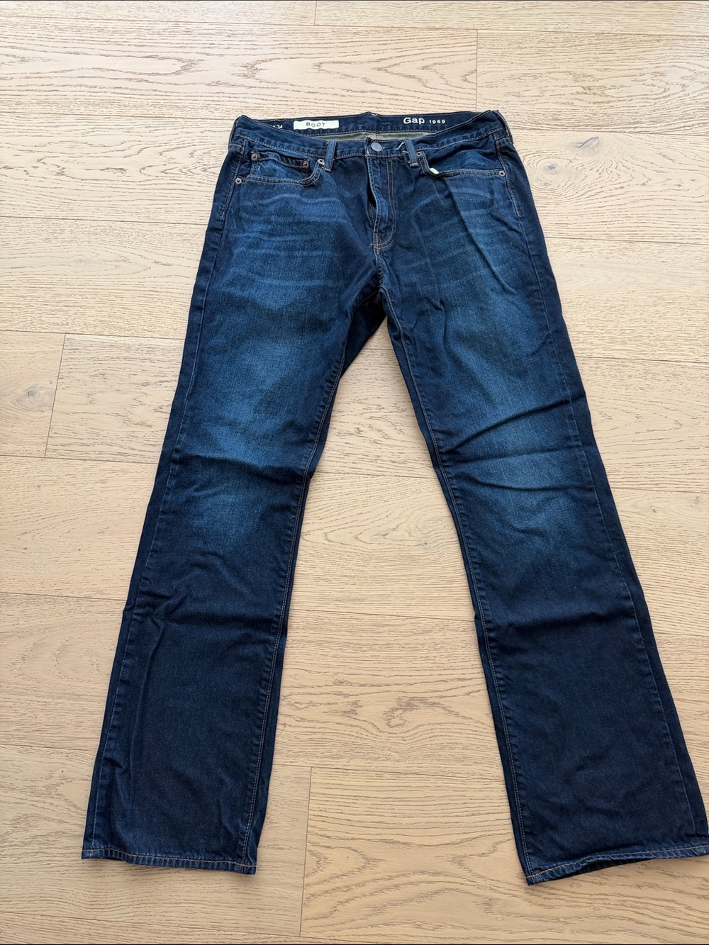 GAP Men’s Dark Blue Bootcut Jeans